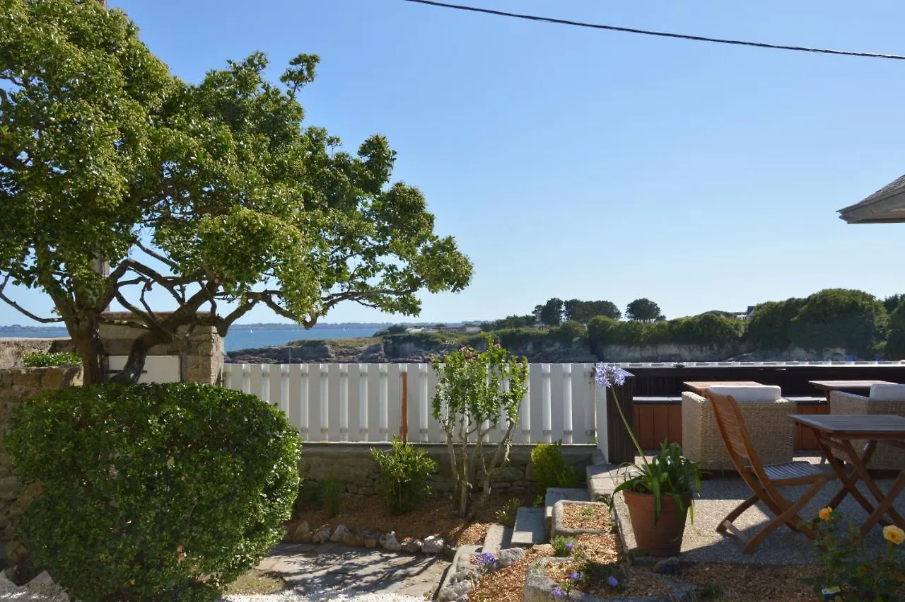 Bed & Breakfast Villa St Anne Ploemeur
